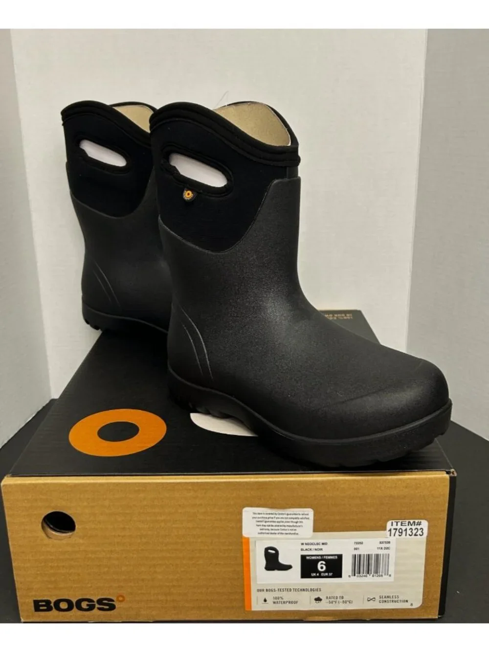 Bogs Classic Seamless Mid Rain Boots Womens Size 6 Black Waterproof Insulated BN